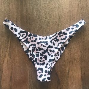 Skatie Swim - Charlie Bottom “Calabasas”